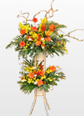 黄色オレンジ系の花のスタンド2段　26,250円（税込み）　送料無料